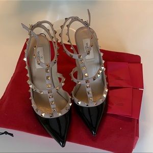 Valentino Rockstud Patent Leather Pumps Sz 39.5